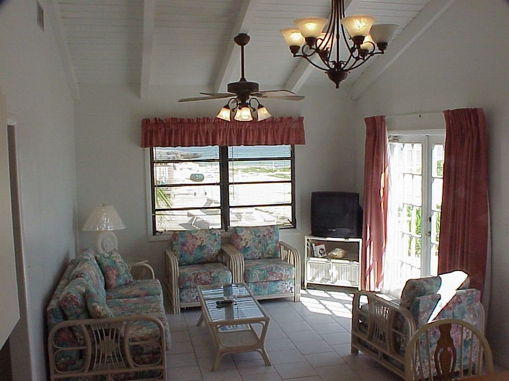 Pelican Beach Villas Marsh Limanı Oda fotoğraf